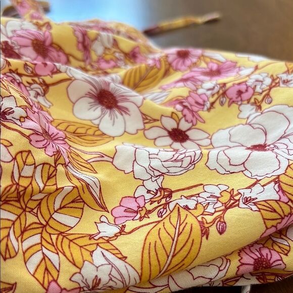 Altar’d State Boho Floral Puff Sleeve Square Neck Lace Up Back Crop Top Women M - Picture 11 of 11